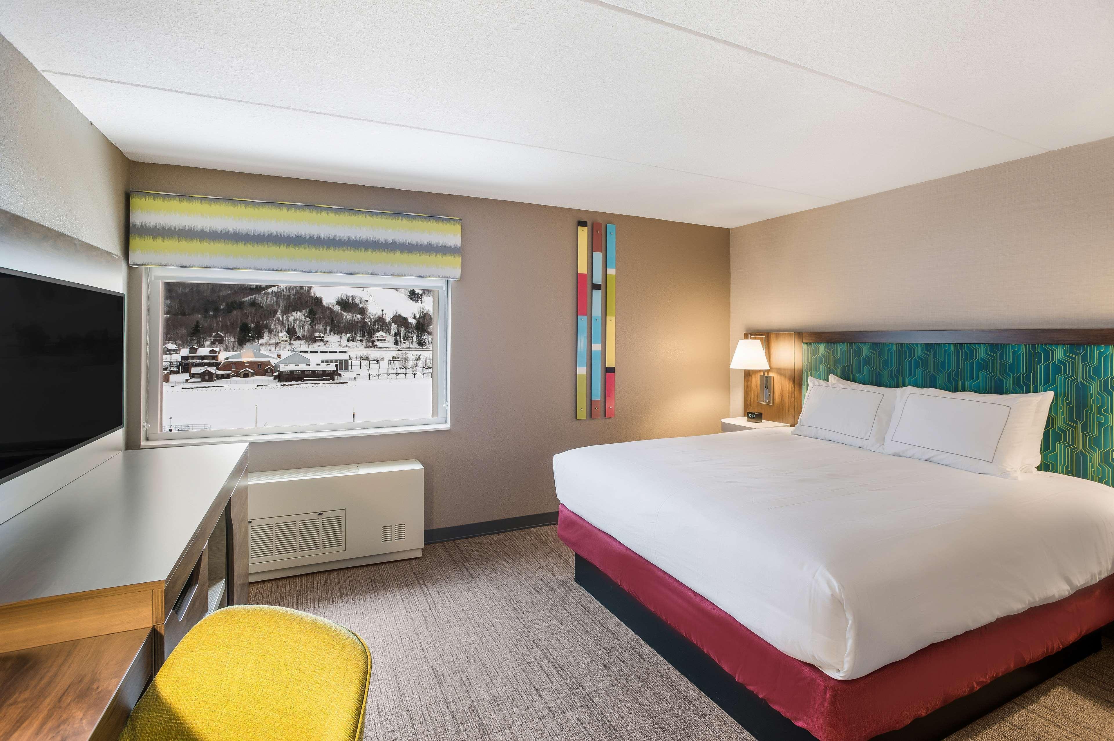 Hampton Inn & Suites Houghton Bagian luar foto