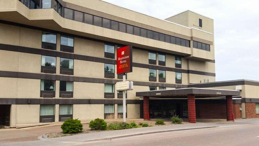 Hampton Inn & Suites Houghton Bagian luar foto